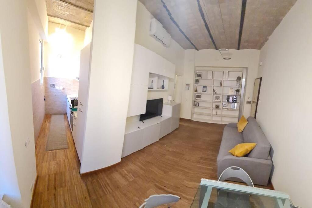 Julia Nel Cuore Di Trastevere Рим Экстерьер фото